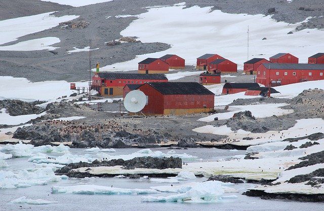 Outbreak of Covid at an Argentinian research base in Antarctica